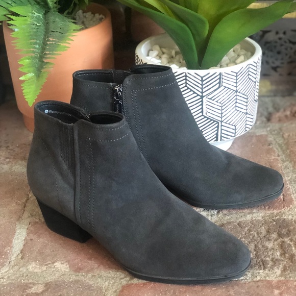 blondo grey boots